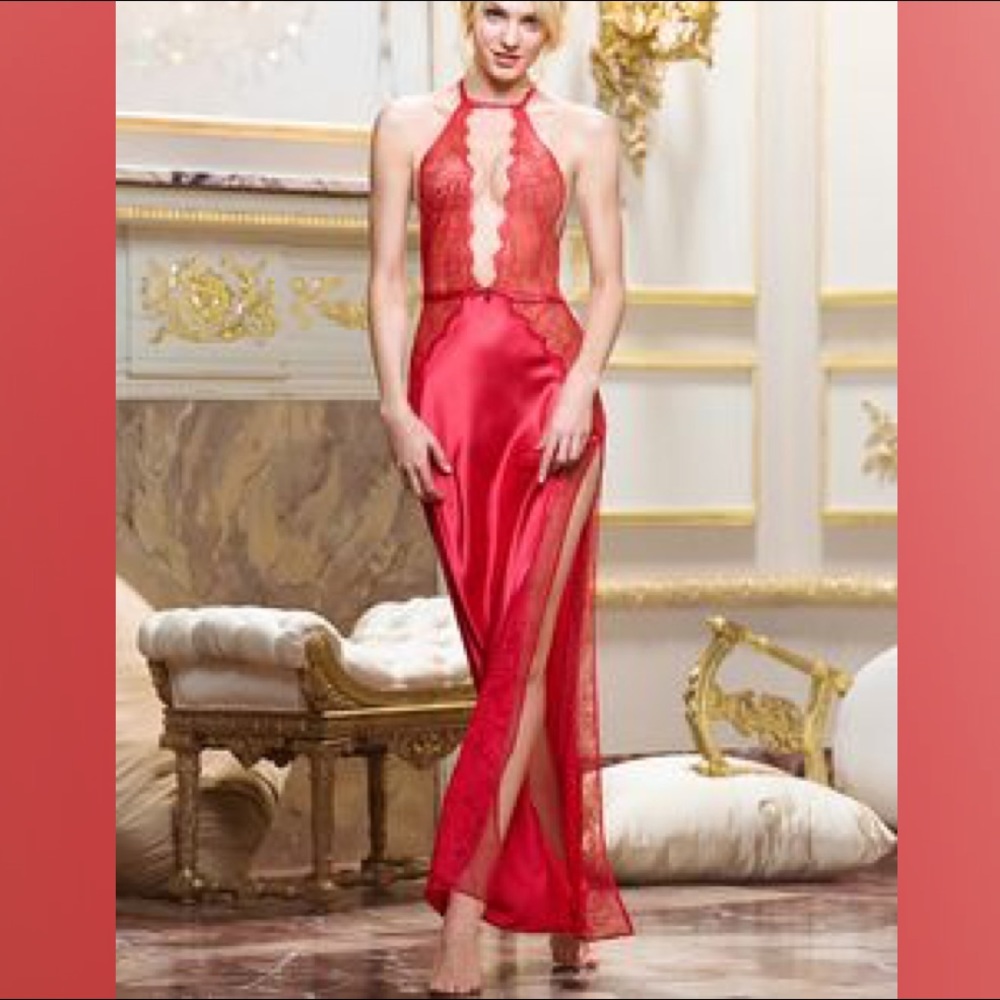 💃Victoria's Secret Red Satin Lace Nightgown💃